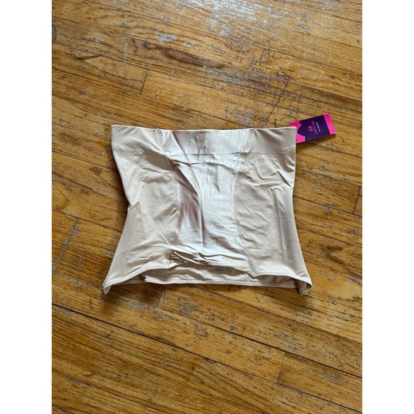 Other - NWT‎ - Empetua Waist Cincher